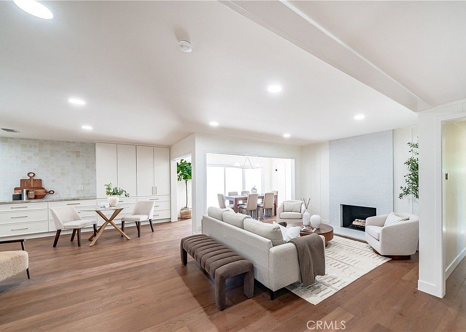 1st image of 27538 Longhill Dr
