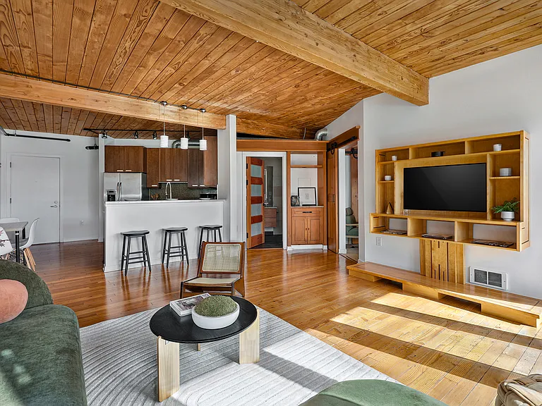 1408 12th Ave #406 — Photo 9