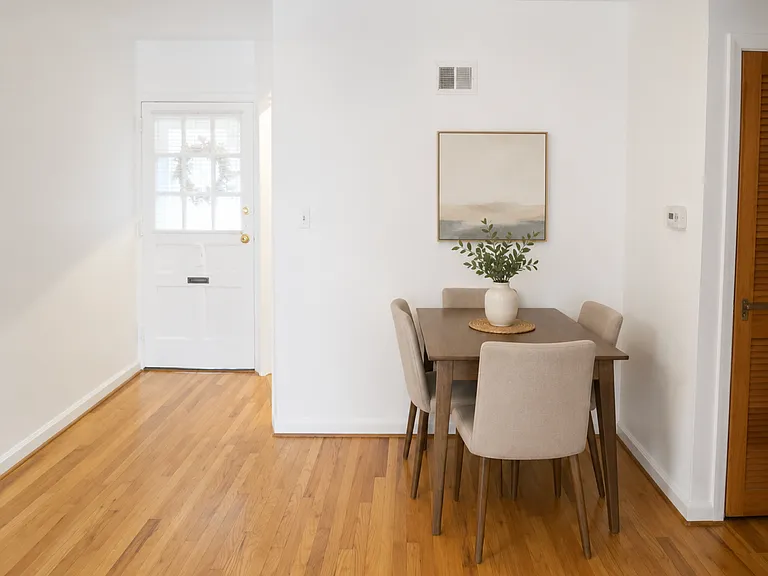 5308 Pooks Hill Rd — Photo 4