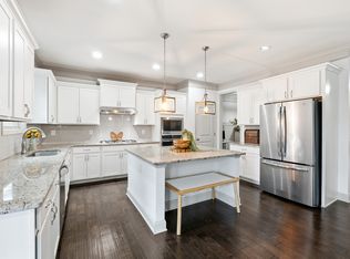 212 Man O War Ct, Canton, GA