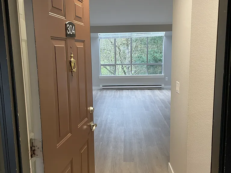 Redmond Park Apts — Photo 97