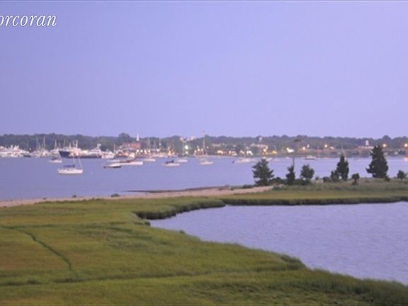 3rd image of 34 S Harbor Dr