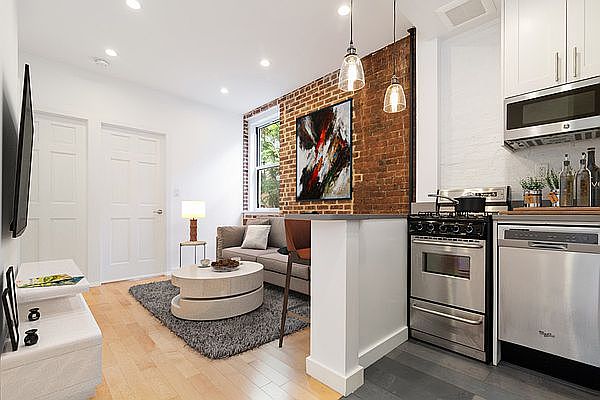 1st image of 307 E 18th St APT 1