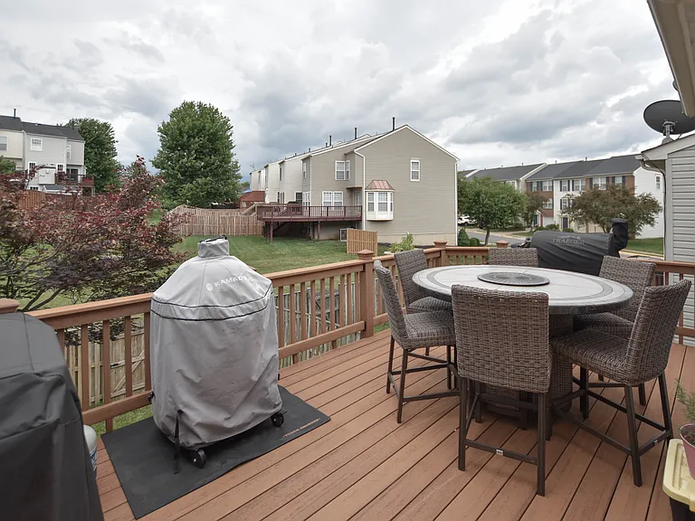 109 Shirley Sq SE — Photo 20