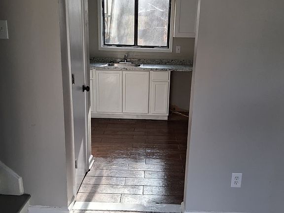 3rd image of 2448 Wood Meadows Dr SW