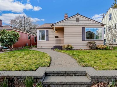 7523 Jones Avenue NW, Seattle, WA, 98117