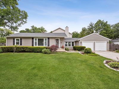 803 E Harrison Ave, Wheaton, IL, 60187