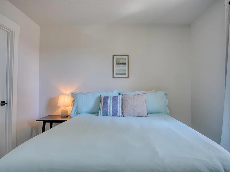 2130 Gent Ave — Photo 29
