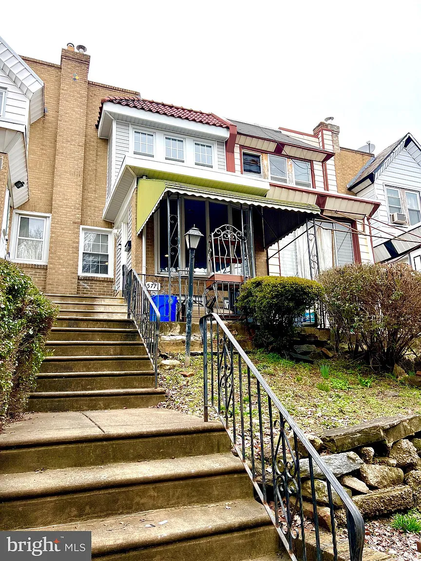 5771 Haddington Ln photo 1