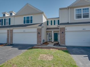 1013 Heron Cir, Joliet, IL 60431