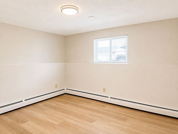 4th image of 203 Lexington Ave APT 1