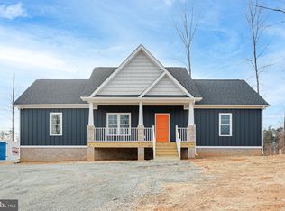 240 Goldenberry Ln, Louisa, VA 23093