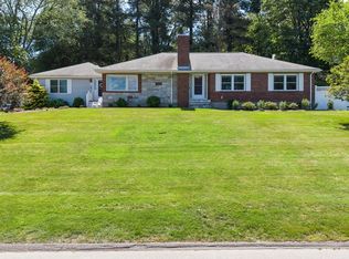57 Hampton St, Auburn, MA 01501