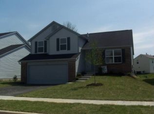 502 Dover Pond Dr, Blacklick, OH