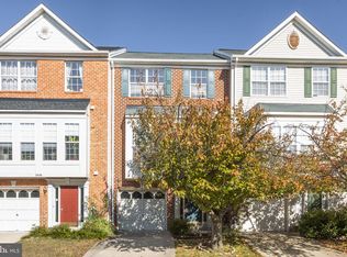 2424 Wheat Meadow Cir, Herndon, VA 20171
