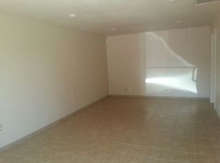 905 S Oak St, Pearsall, TX 78061