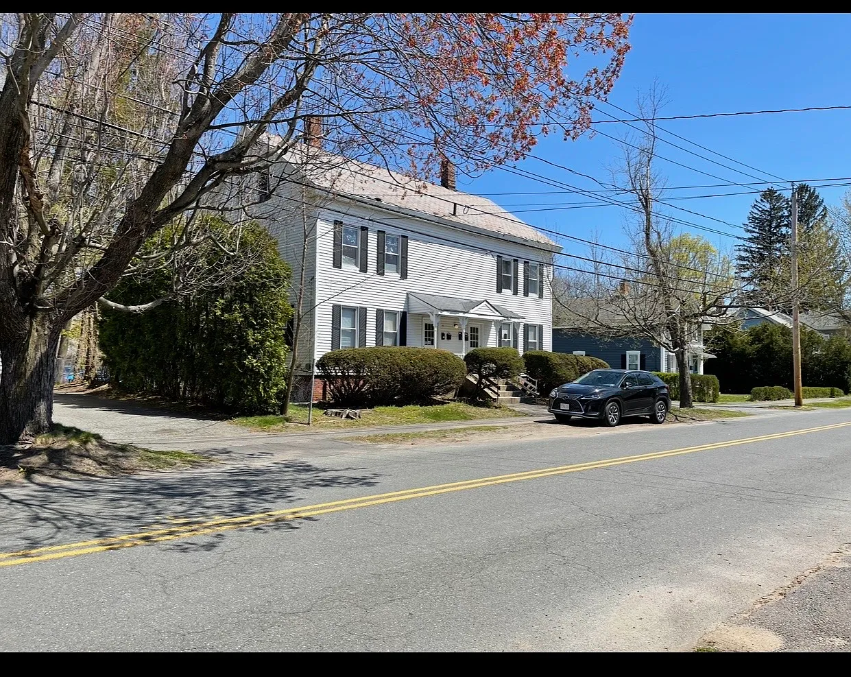 3 bed, $1,950 — Photo 1