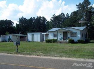 2614 Clayton Rd, Chipley, FL 32428