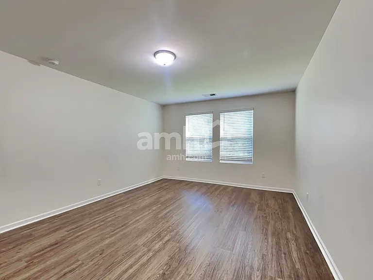 130 Orion Way — Photo 11