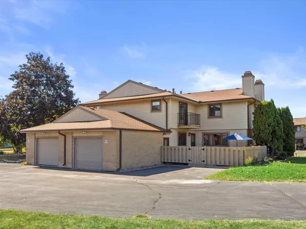 W178N9706 Riversbend CIRCLE WEST West, Germantown, WI 53022