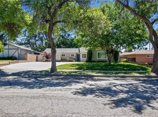 1368 N Grove Ave, Upland, CA 91786