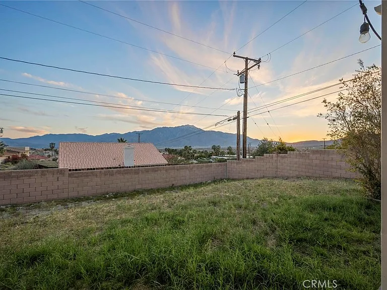 67619 Tunitas Rd — Photo 24