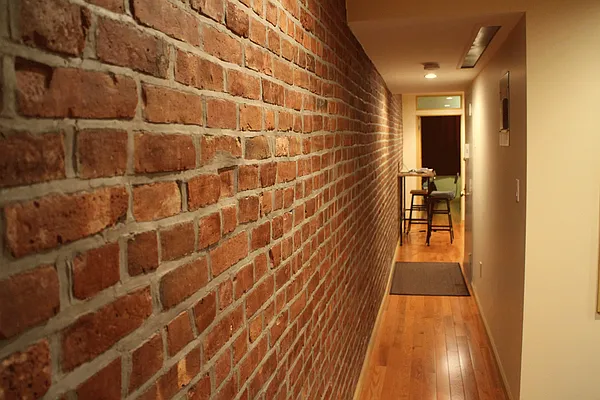 Rented by J Misrahi Realty Corp | media 28