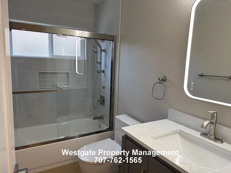 678 Holly Ave — Photo 22