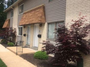 845 Portsdown Rd, Ballwin, MO