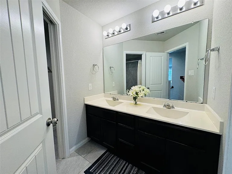 29618 Stanley Canyon Ln — Photo 12