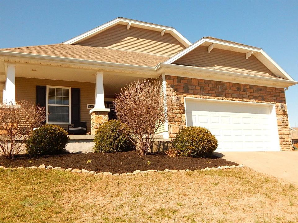 1st image of 408 White Oak Trce