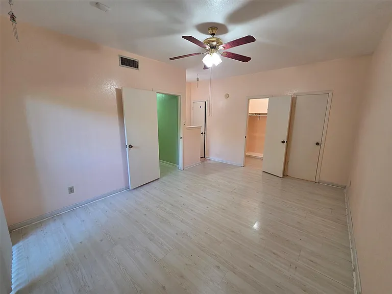 8100 Cambridge St #9 — Photo 8