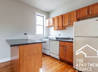 723 W Barry Ave #3, Chicago, IL 60657