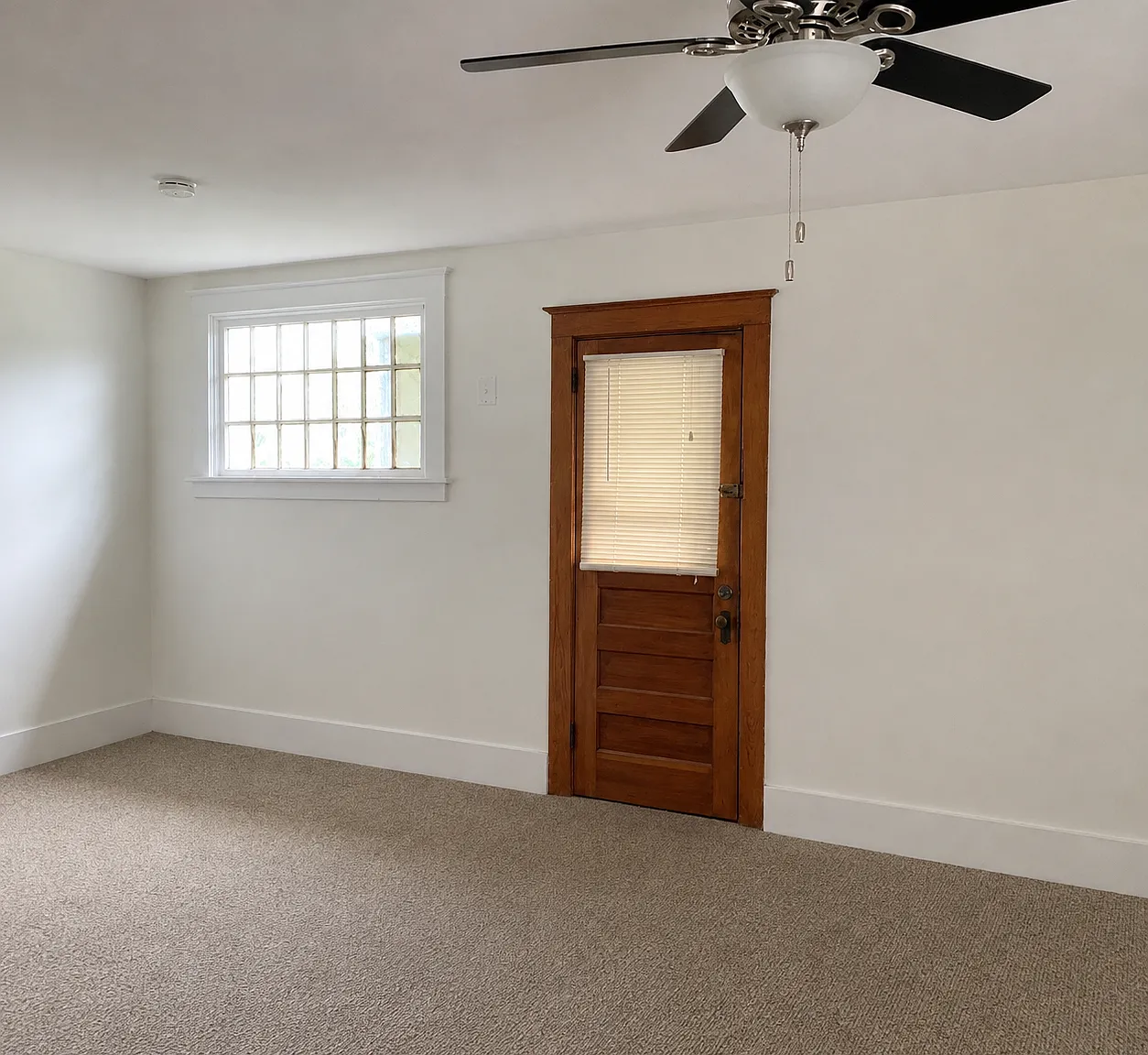 1 bed, 900 sqft, $900 — Photo 2