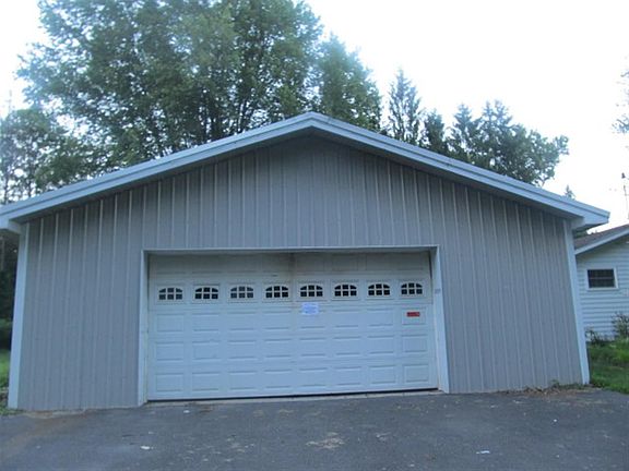 5th image of 204 Linden Ave