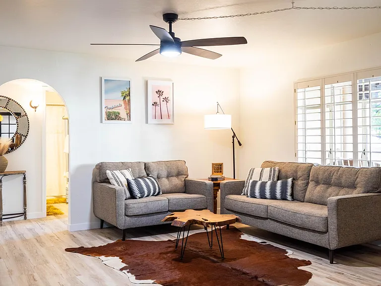 5402 E Windsor Ave #9 — Photo 5