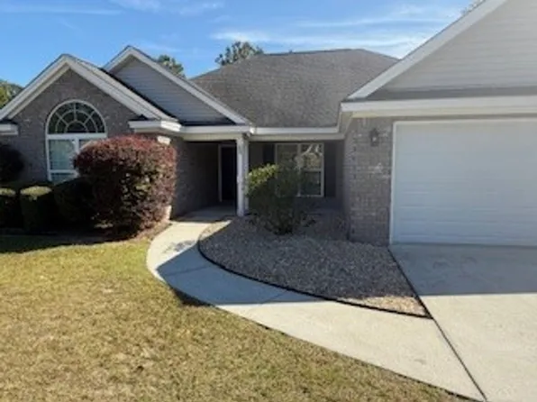 534 Cobblestone Cir, Bloomingdale, GA 31302