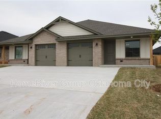 423 Summit Ridge Dr, Oklahoma City, OK 73114