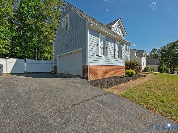 2nd image of 12014 Taplow Rd