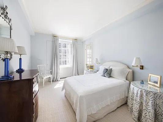 Sold by Sotheby's International Realty | media 5