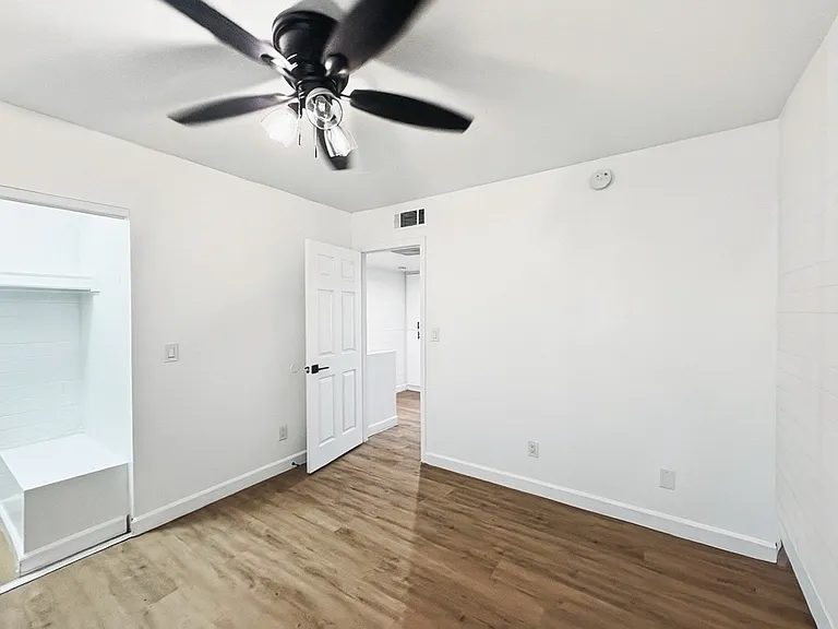 7325 E Belleview St #1007 — Photo 16