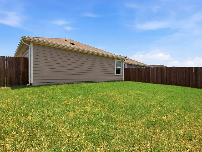 5620 Timber Point Dr — Photo 18