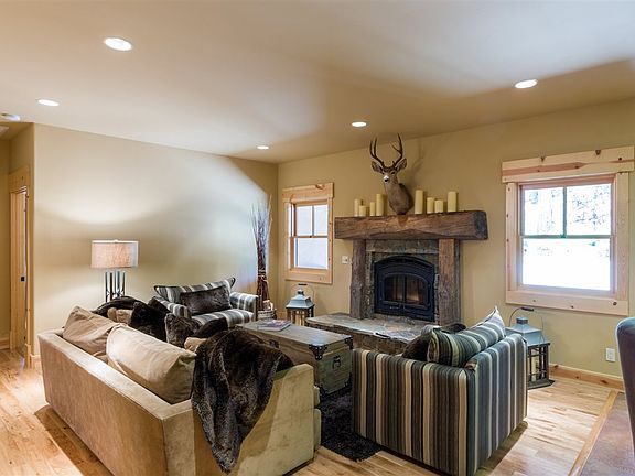 2nd image of 117 Fox Peak Dr