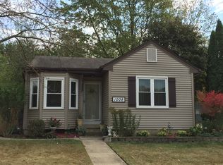 1008 Manchester Crse, Geneva, IL 60134