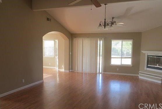5th image of 25569 Pickford Dr