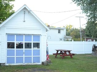 24 Lansing Ave, Watervliet, NY 12189