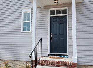 1002 Clover Cir, La Plata, MD 20646