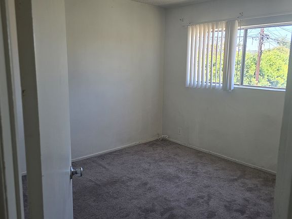 5th image of 5519 Homeside Ave APT 9