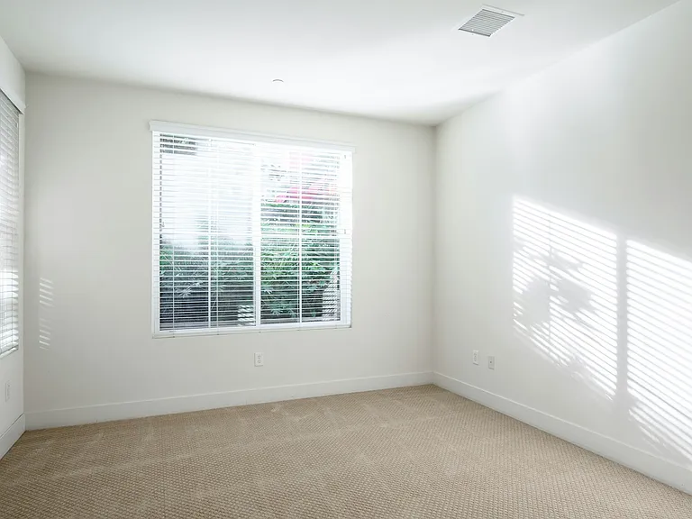 2349 Jefferson St #121 — Photo 15