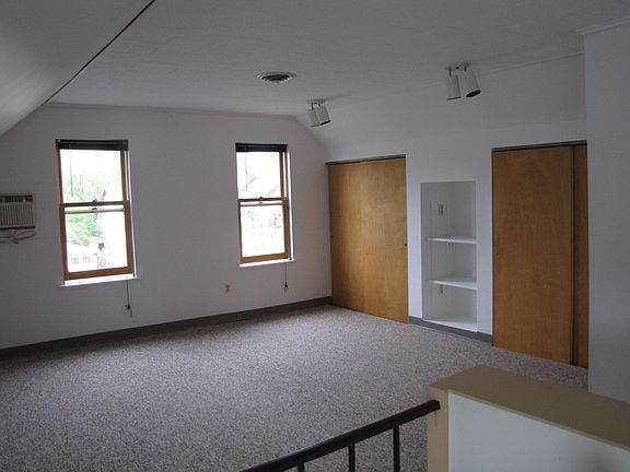 Living room unfurnished